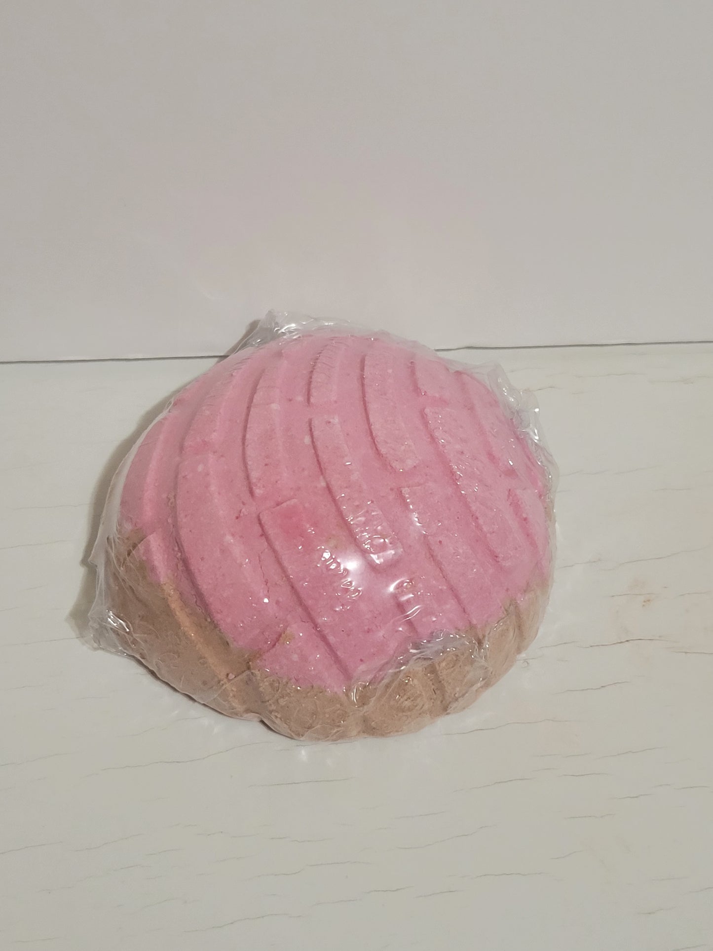 Concha Bath bomb